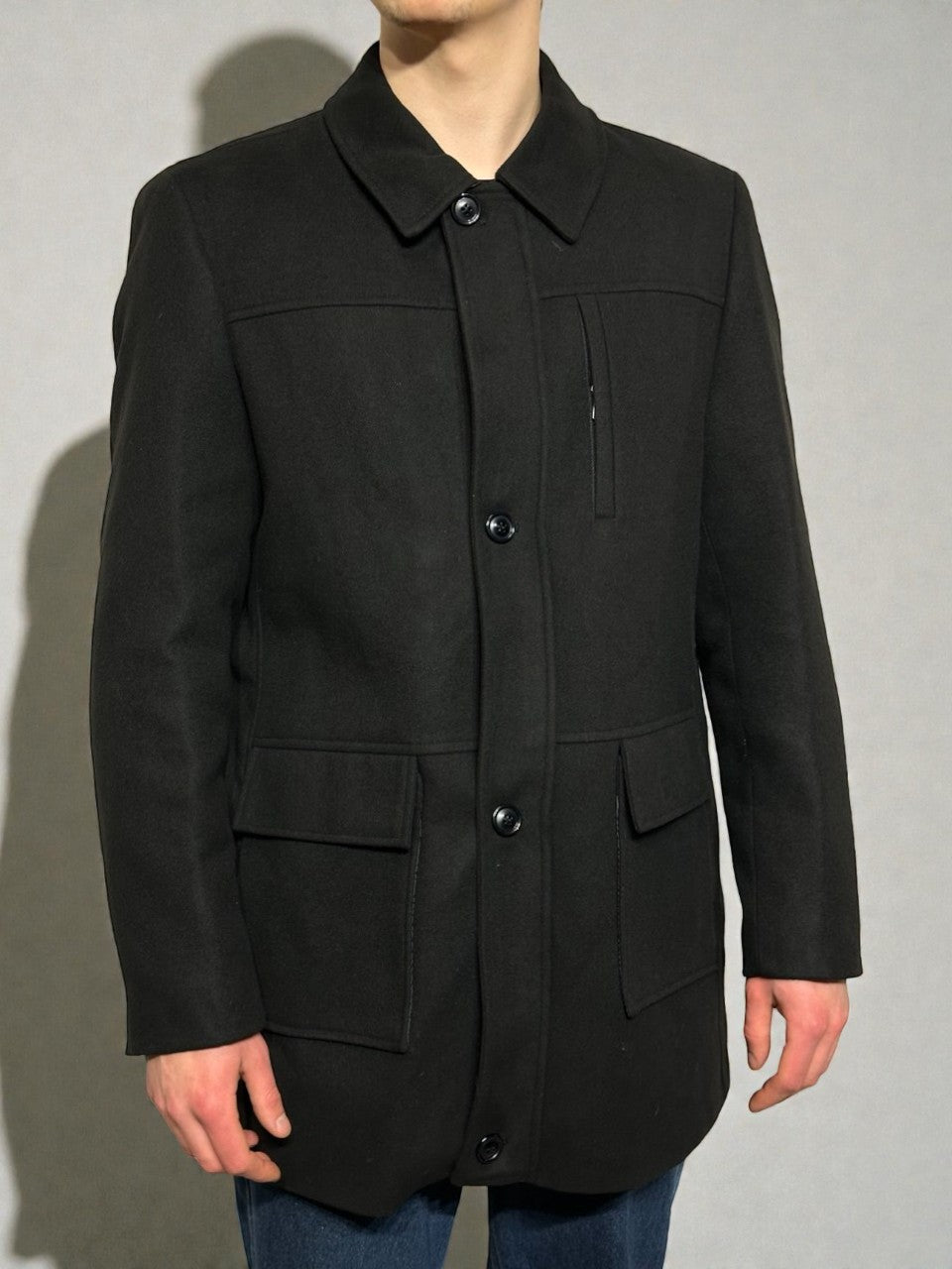 Vyriškas paltas tarpsezoniui