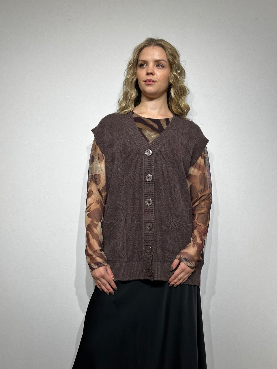 Adīta sieviešu silta veste