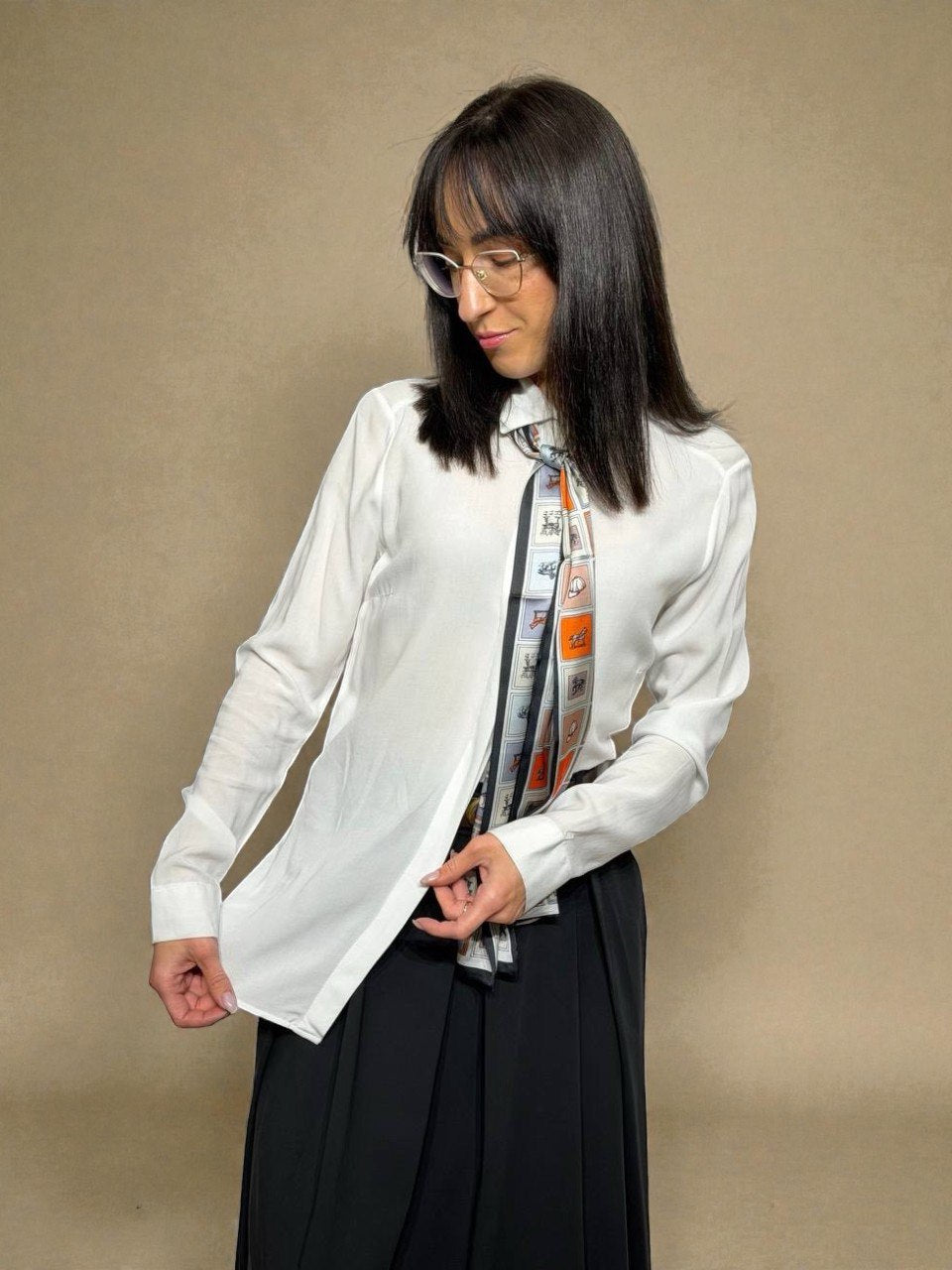 Balta kokvilnas blūze