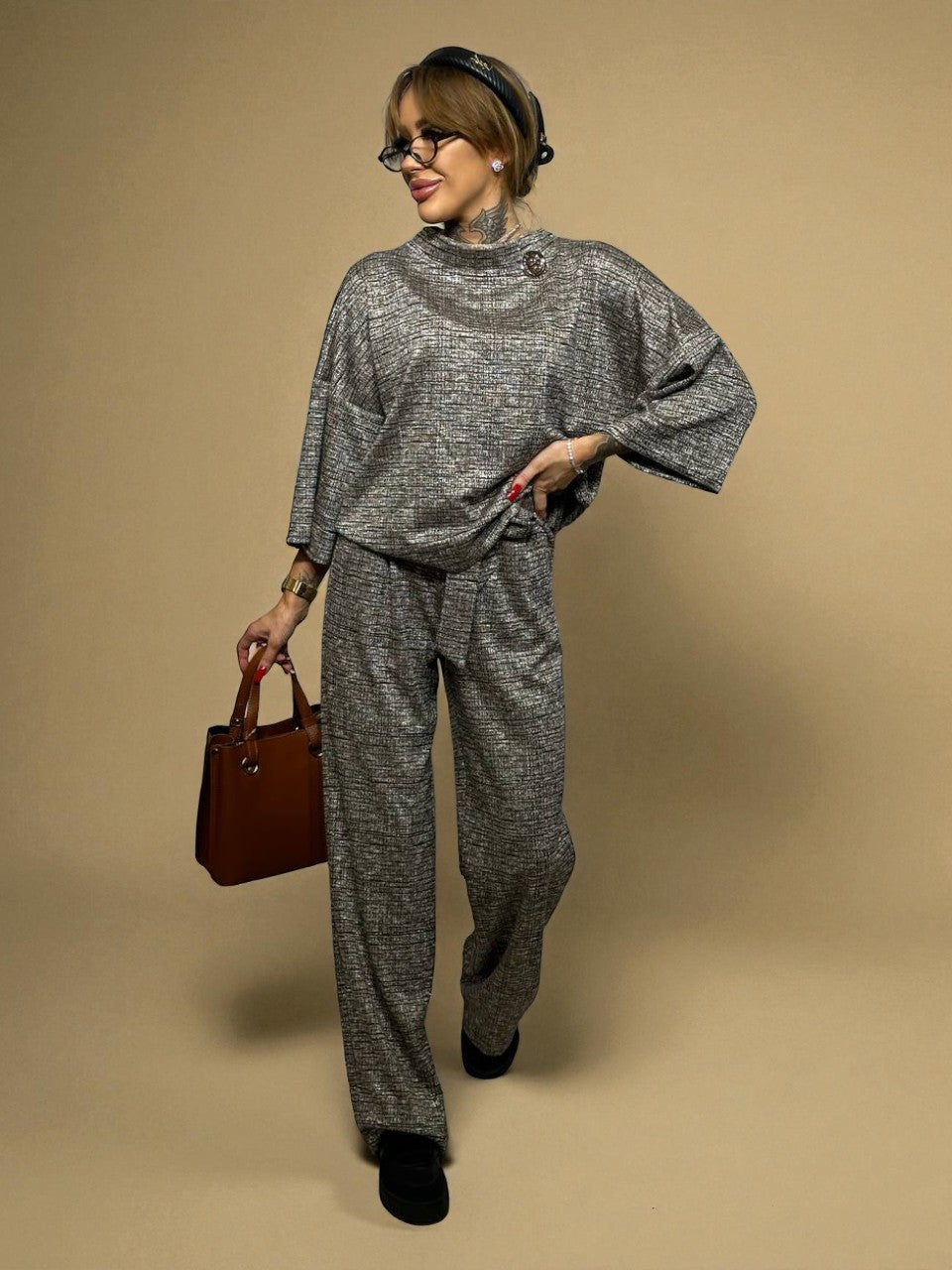 SIeviešu_rudens_bikšu_kostīms5