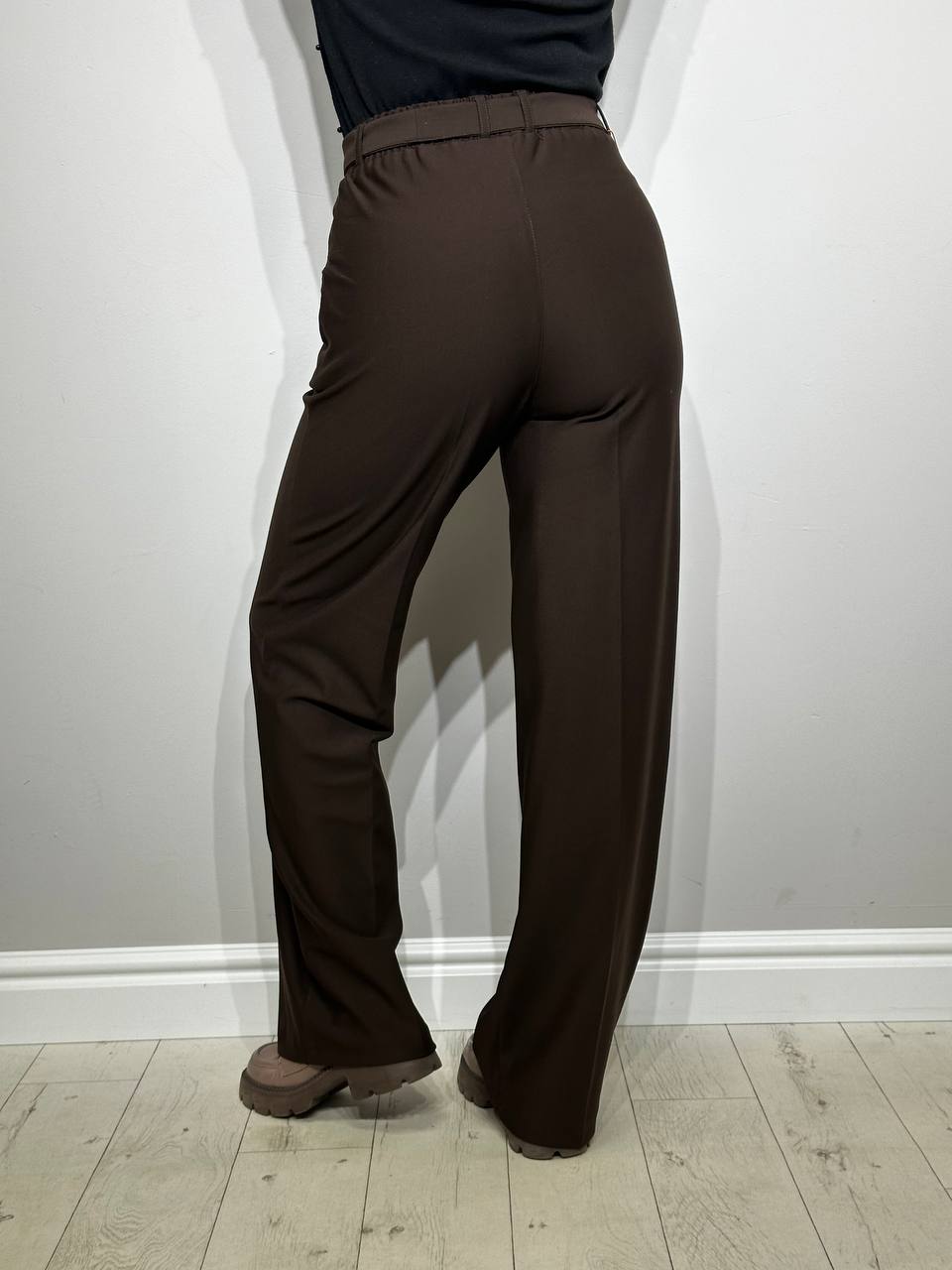 Klasiskās_sieviešu_bikses_ar_jostiņu