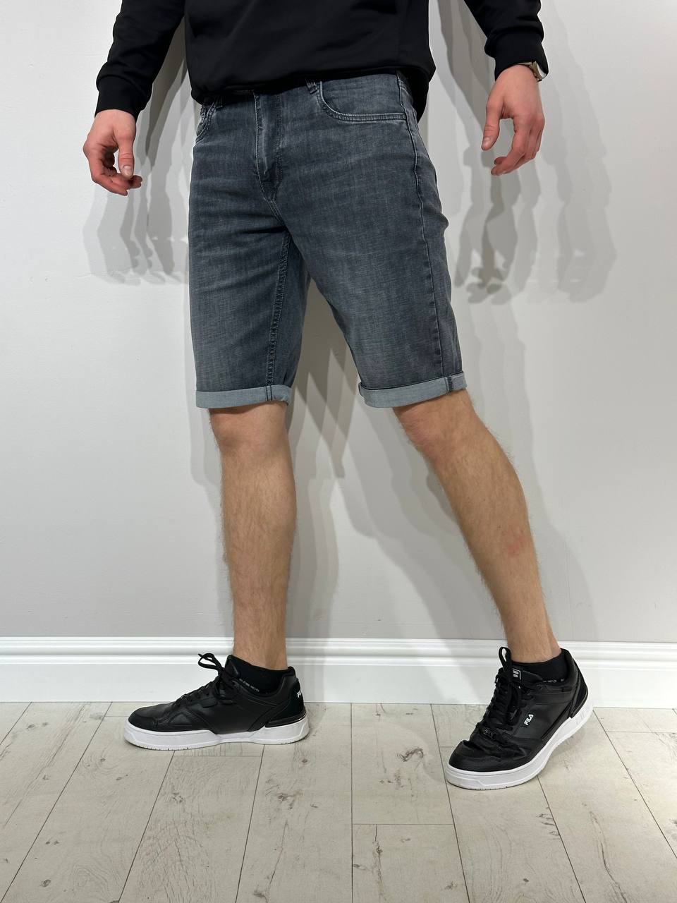 Elastīgi džinsa šorti vīriešiem