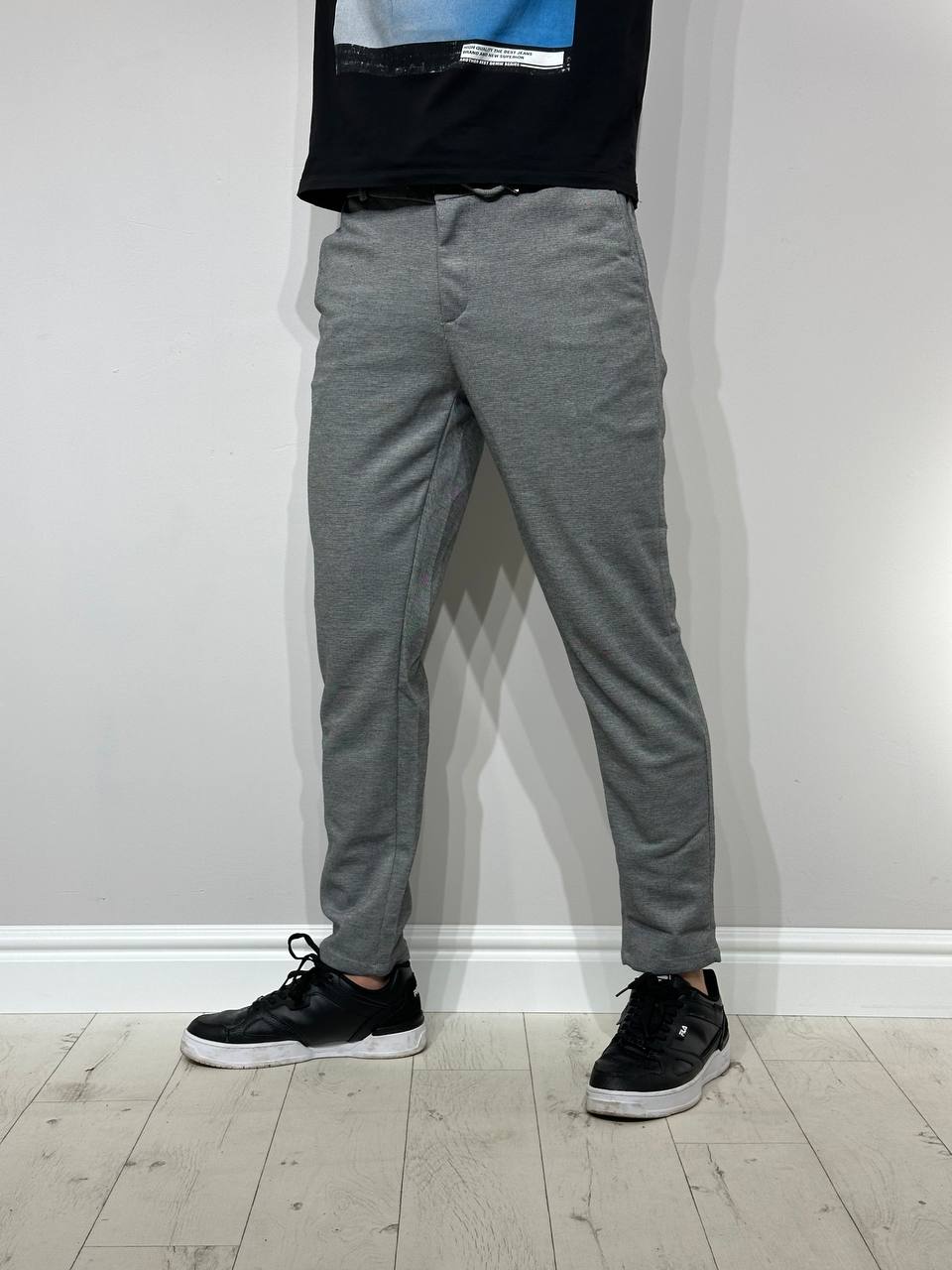 Comfortable, smart trousers for men