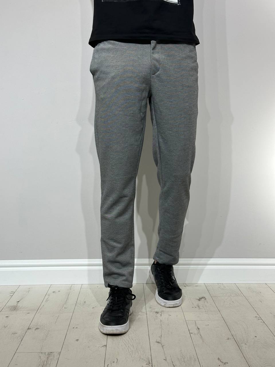 Comfortable, smart trousers for men