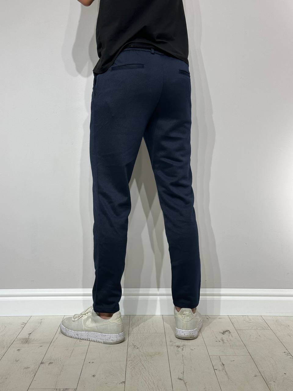 Comfortable, smart trousers for men