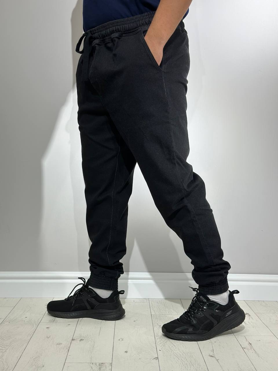 Брюки-джоггеры большого размера