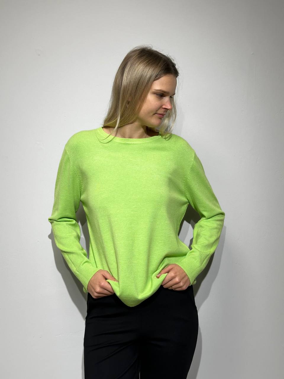Džemperis sievietēm zaļš
