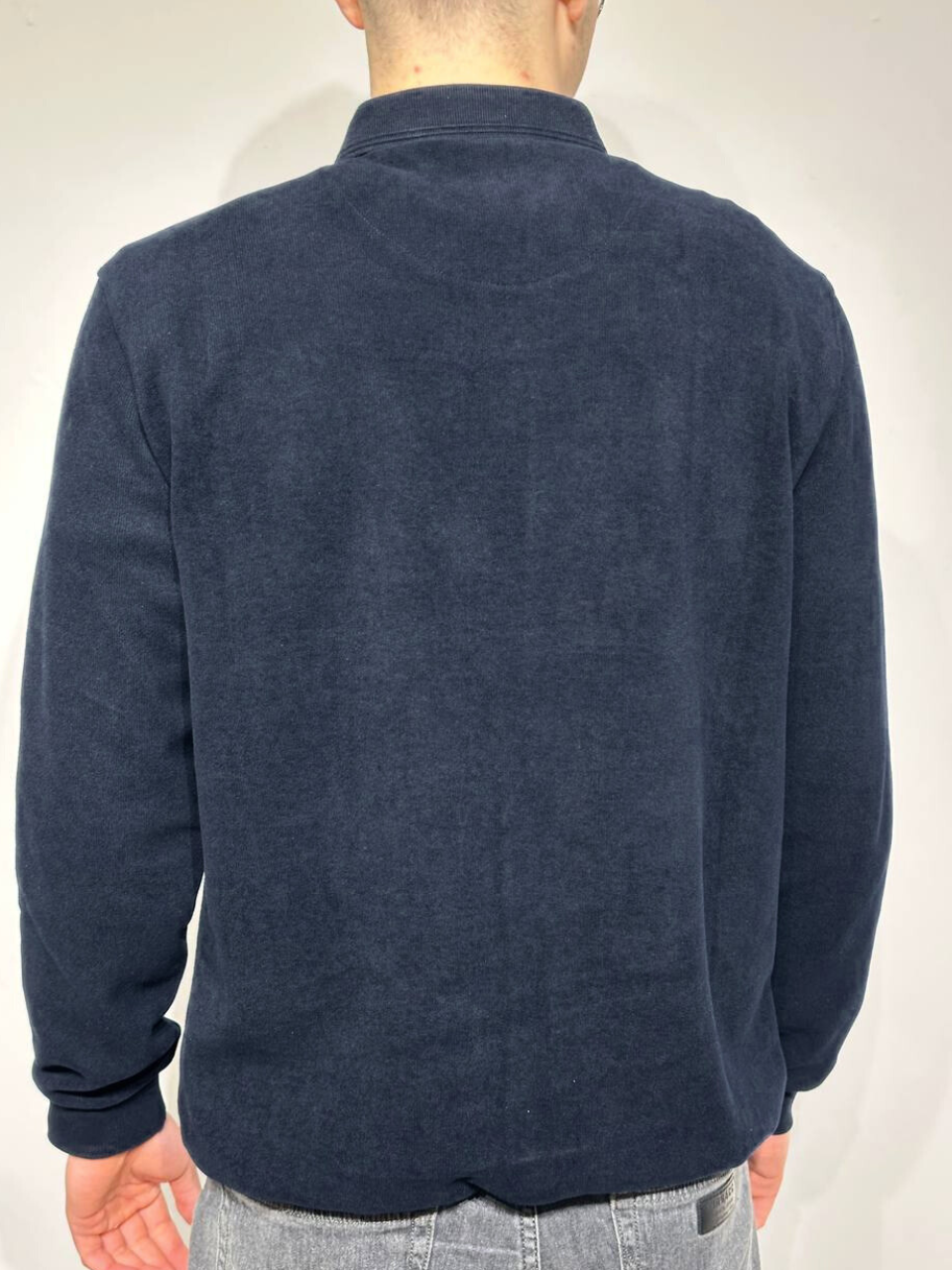 Lielo izmēru polo džemperis