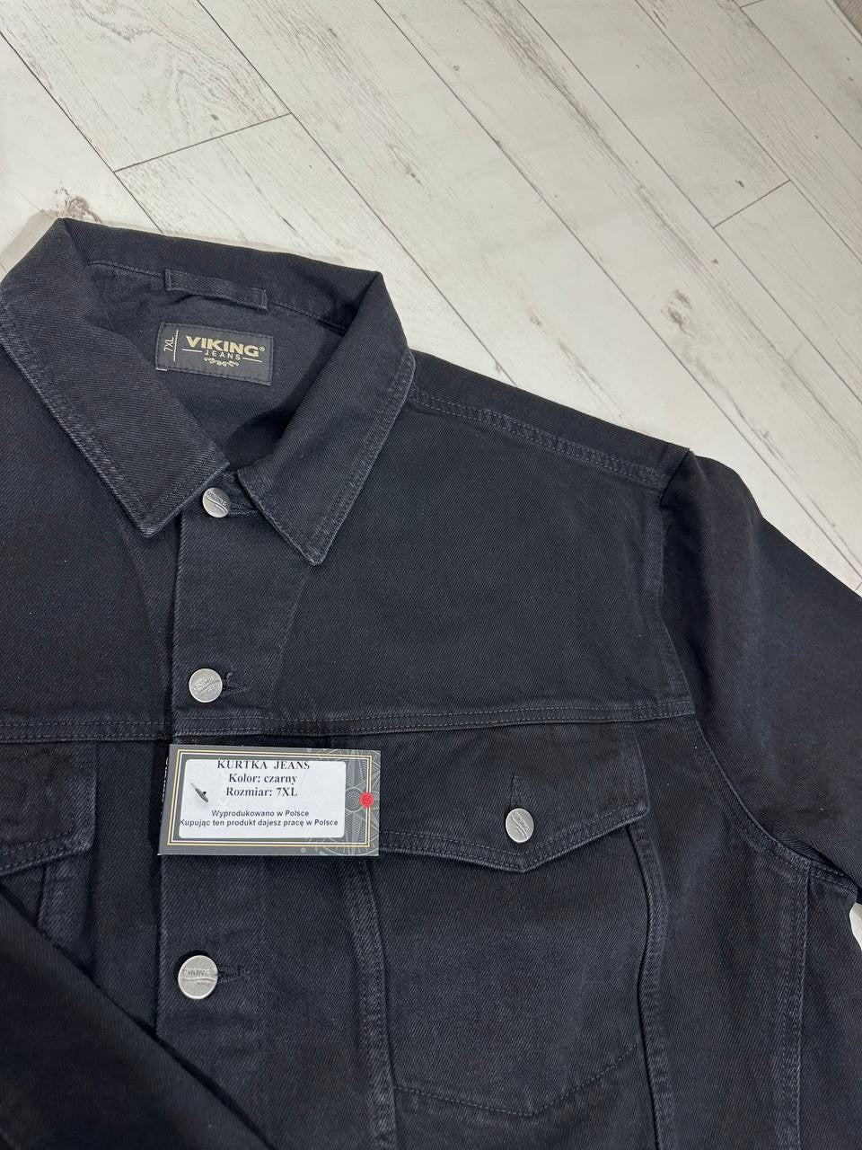 Didelio dydžio vyriška džinsinė striukė