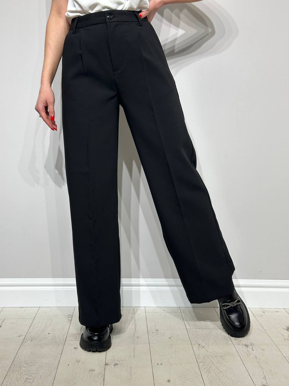 Verslo kelnės moterims