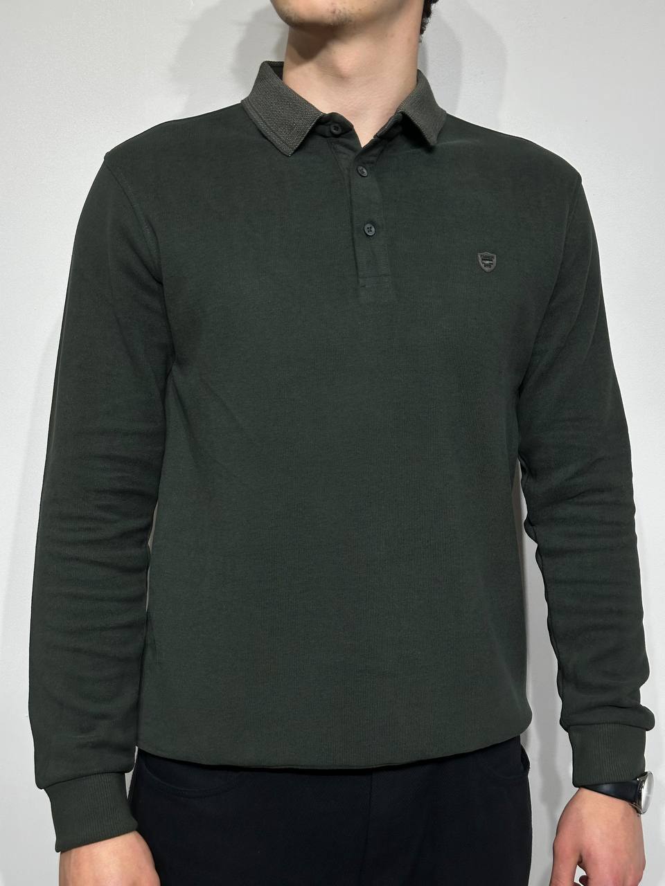 Minkštas polo megztinis vyrams