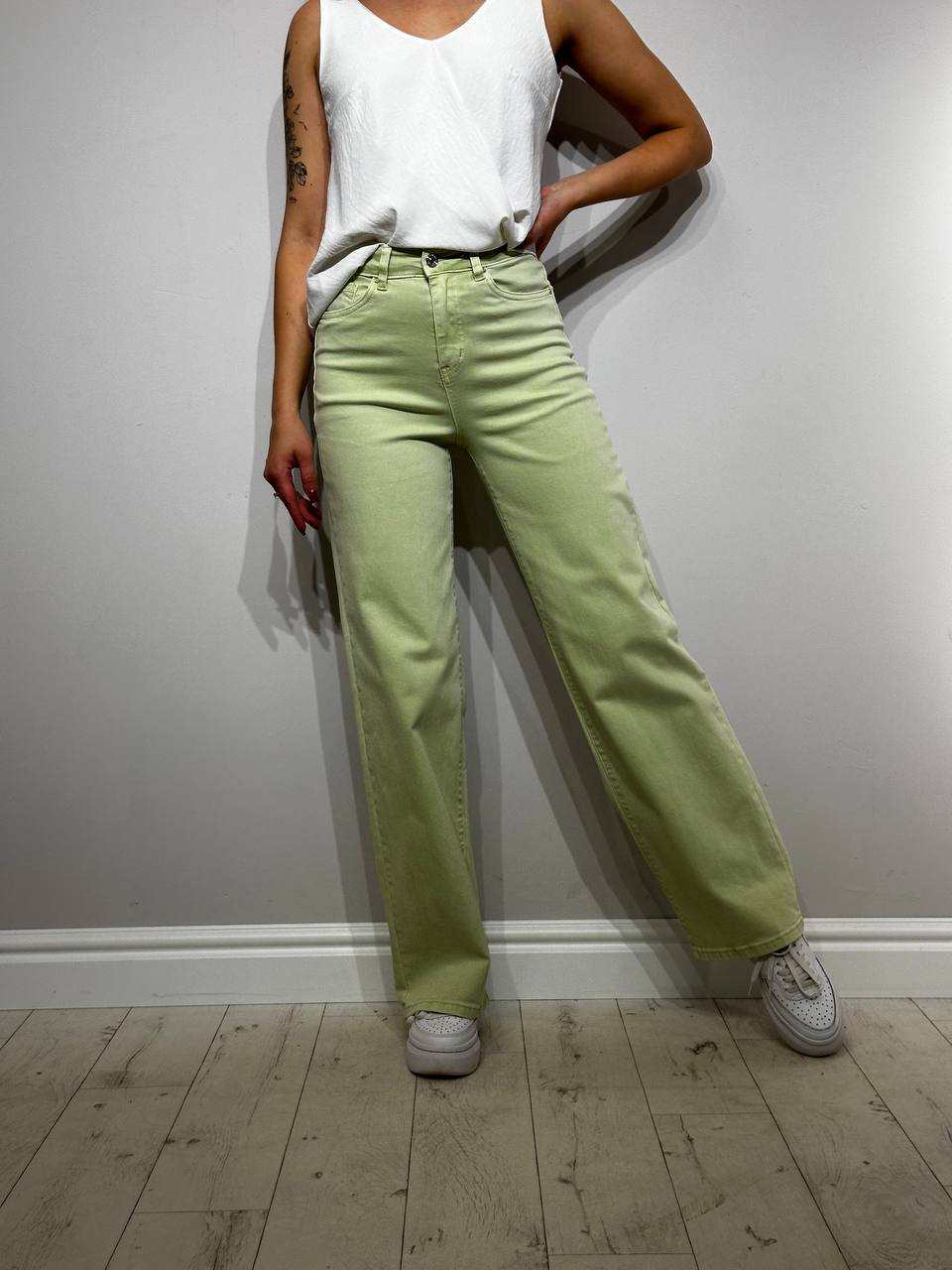 Wide_leg_džinsi_sieviešu