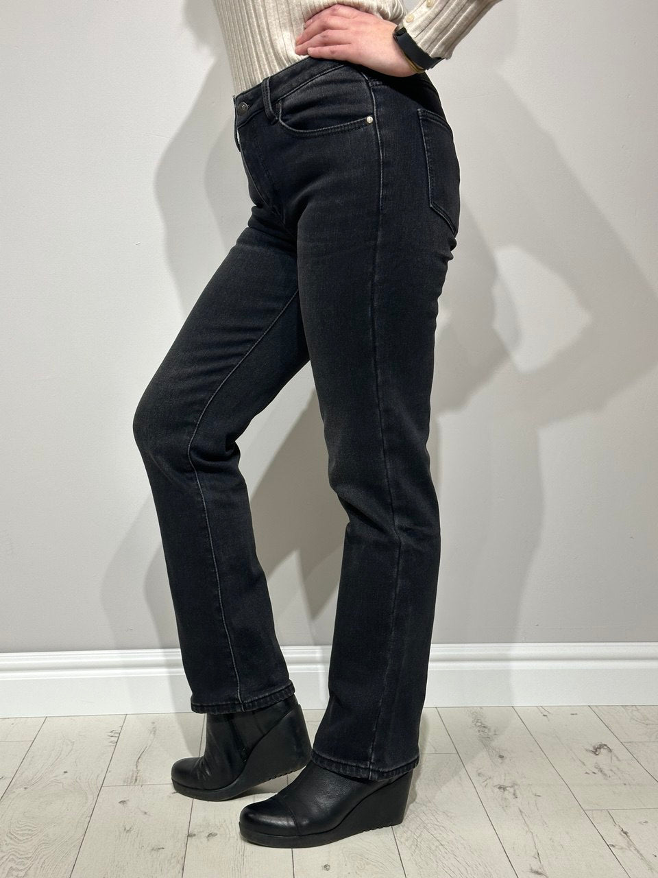 Siltie džinsi sievietēm