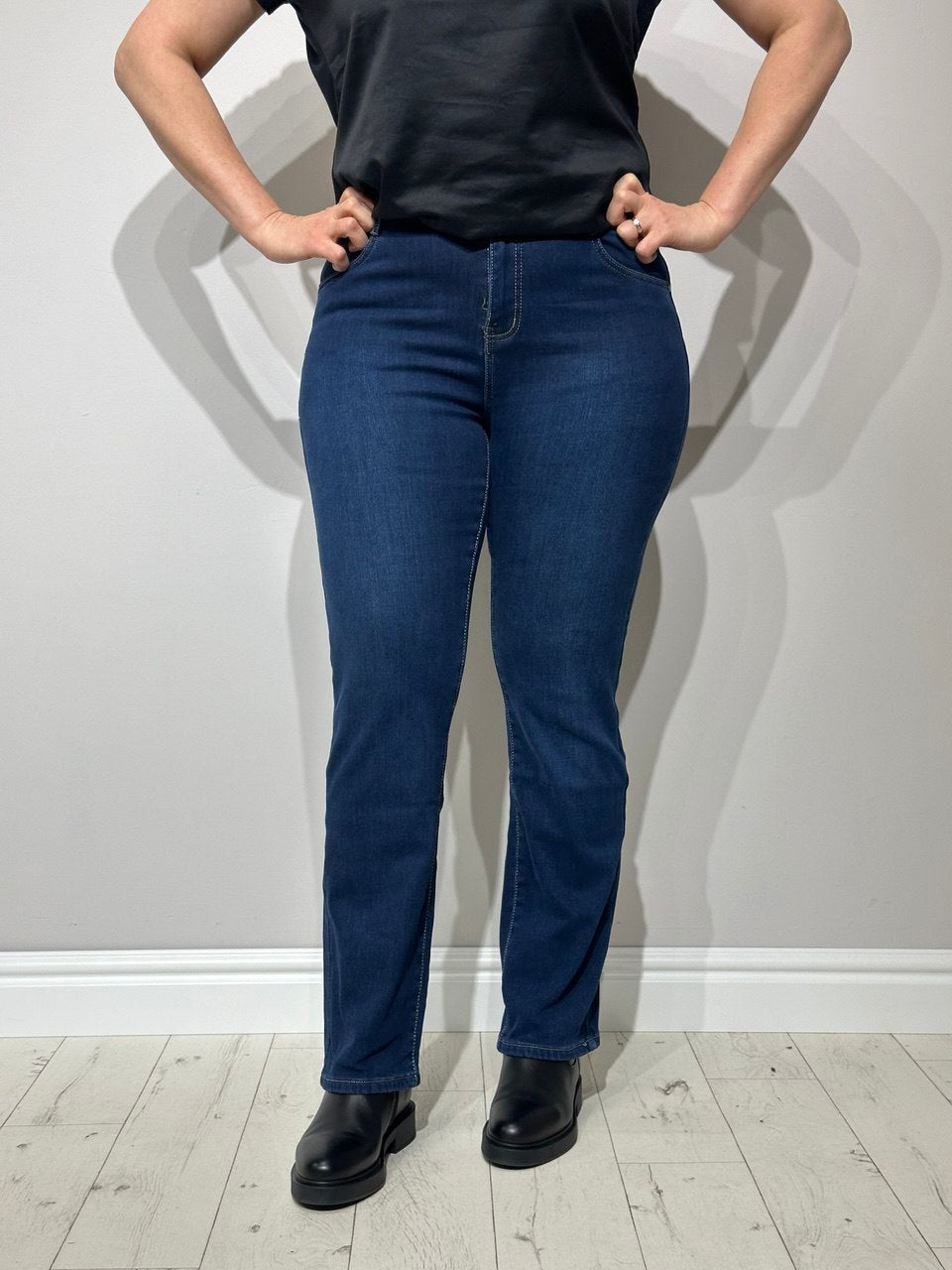 Siltināti džinsi sievietēm