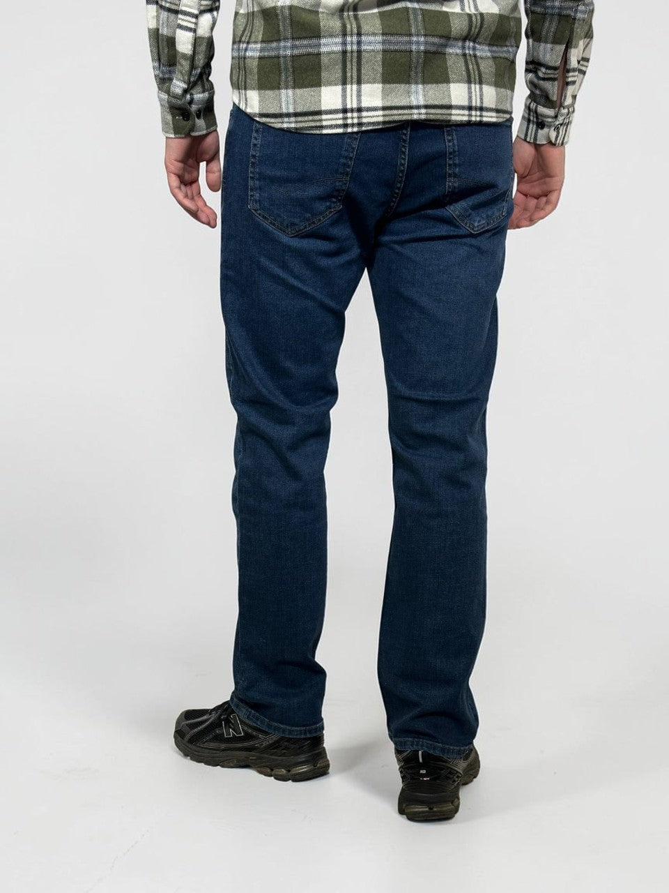 Tamsūs vyriški džinsai, Modern Fit
