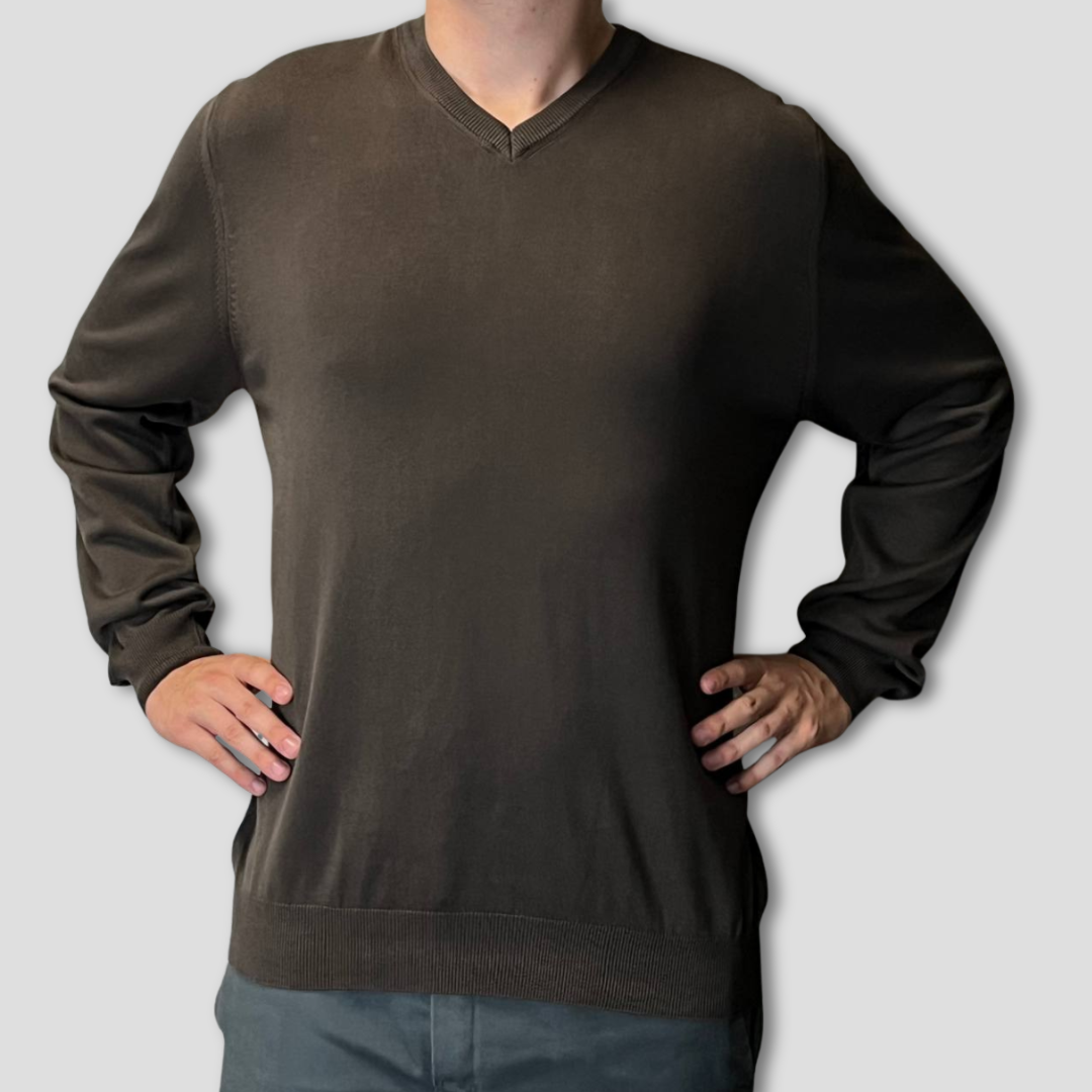 В-горле джемперы Viadi Polo