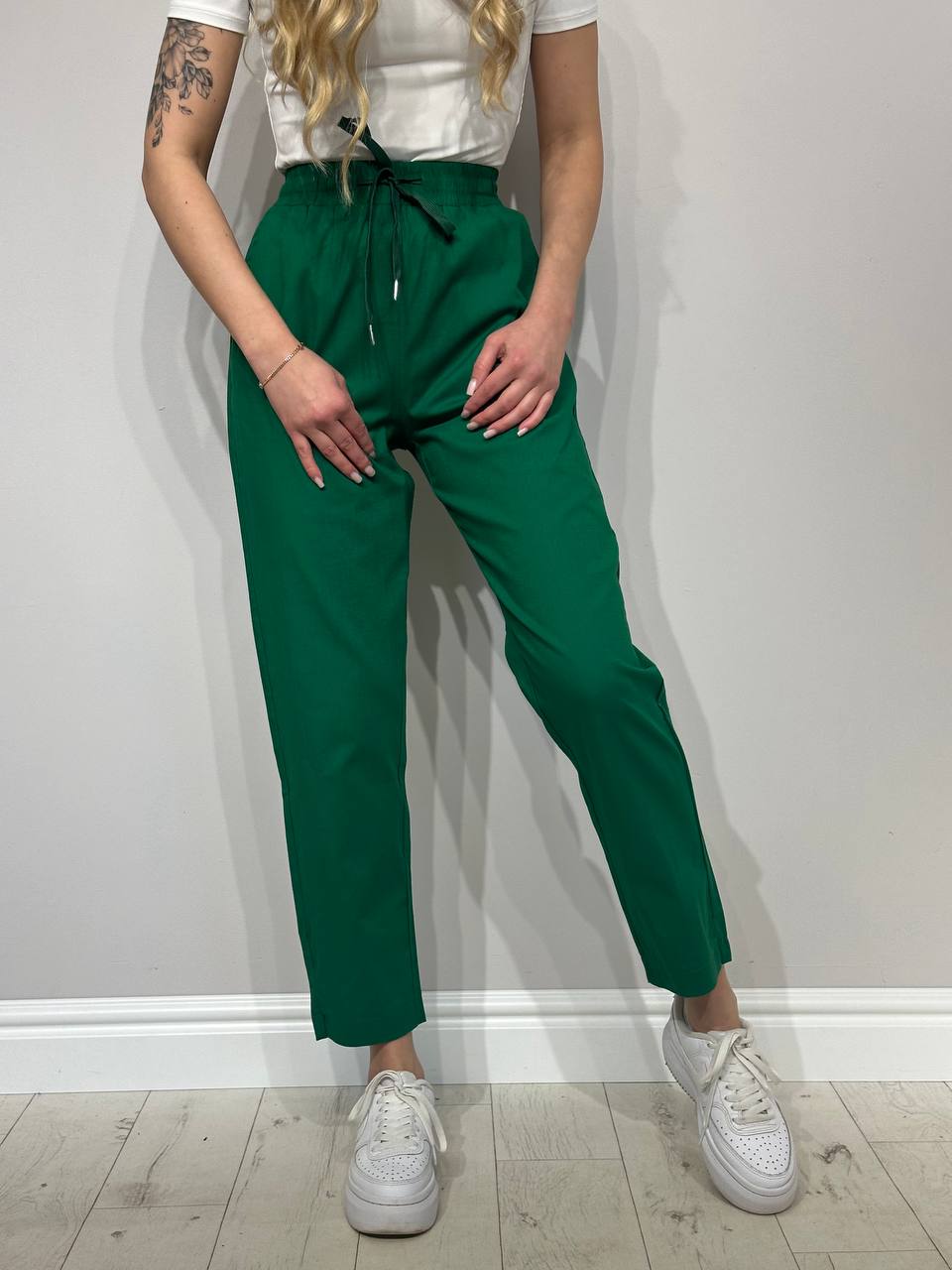 Plānas kokvilnas bikses sievietēm