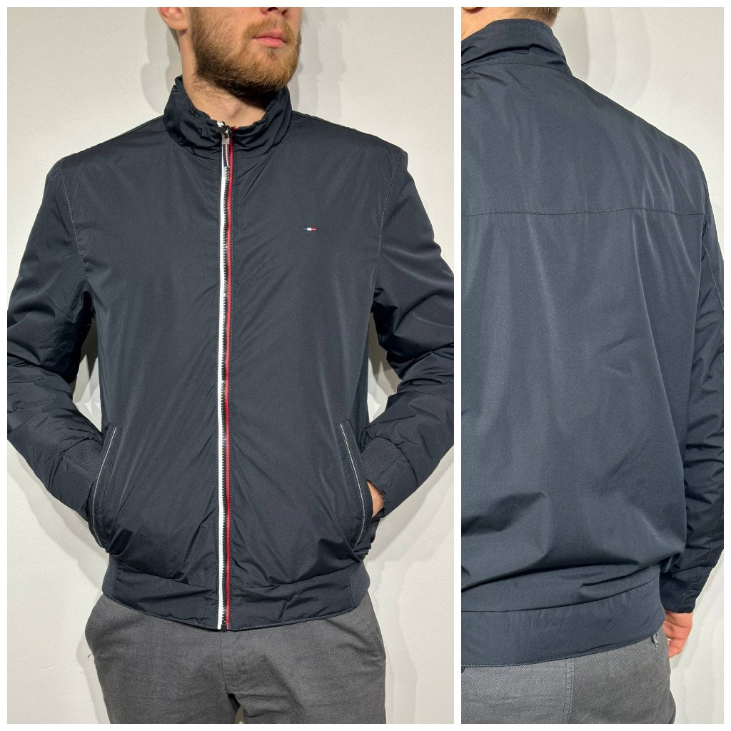 Vīriešu pavasara virsjaka bez kapuces