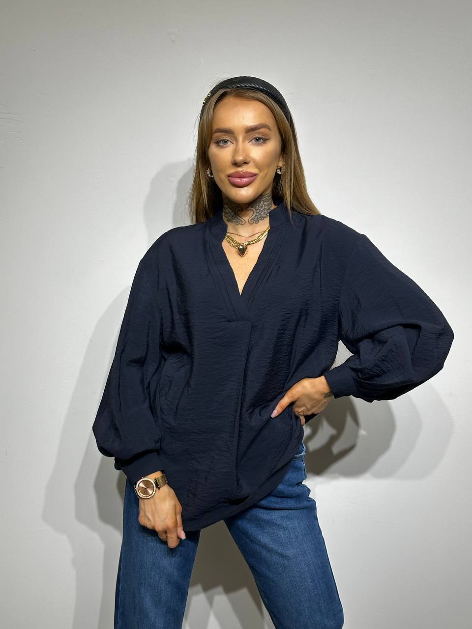 Sieviešu-Svīniga-viskozes-blūze