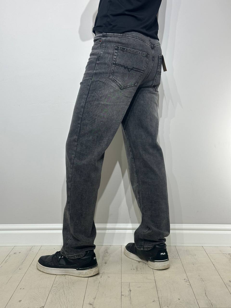 Широкие джинсы Риттер