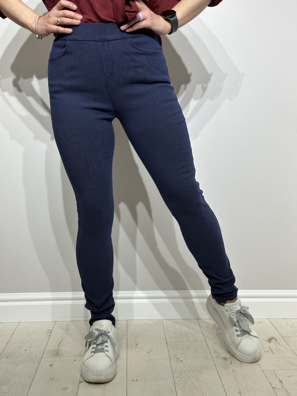 Sieviešu_darba_legingi