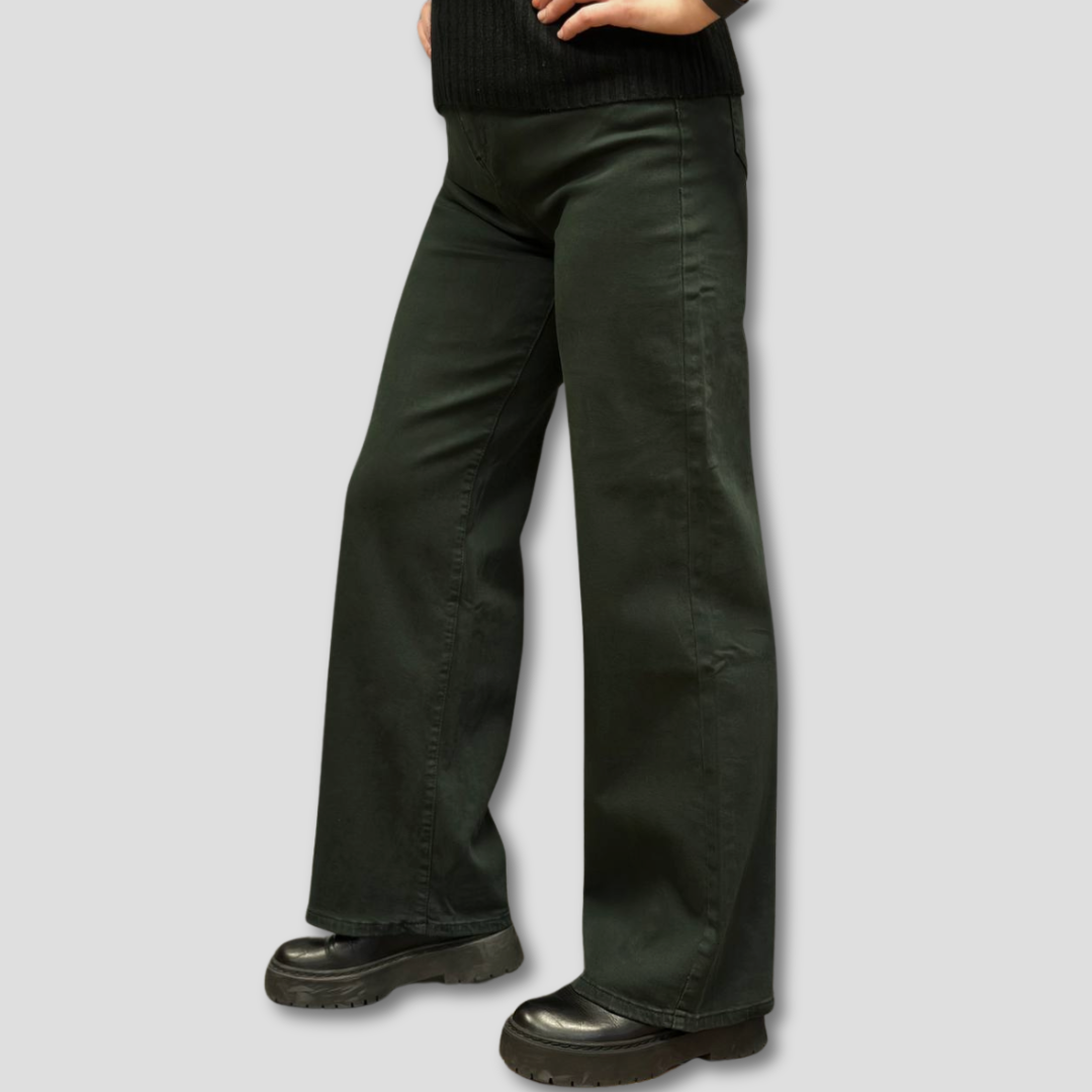 Platas zaļas bikses