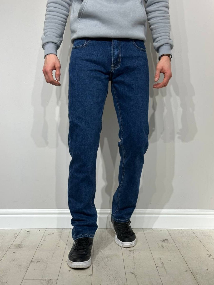 Klasiski džinsi bez balinājuma, Regular fit