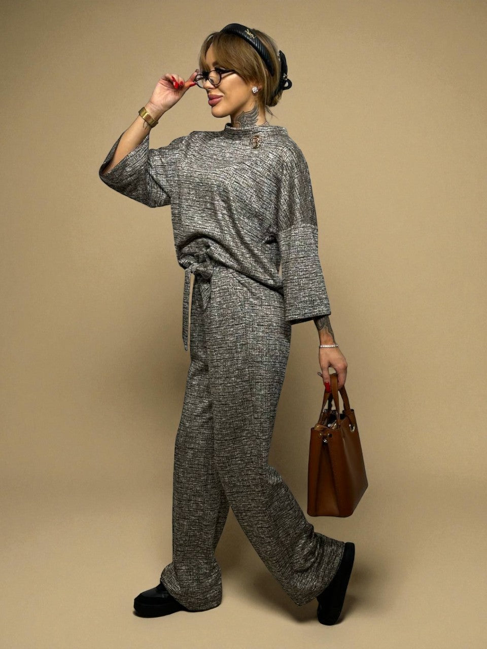 SIeviešu_rudens_bikšu_kostīms6