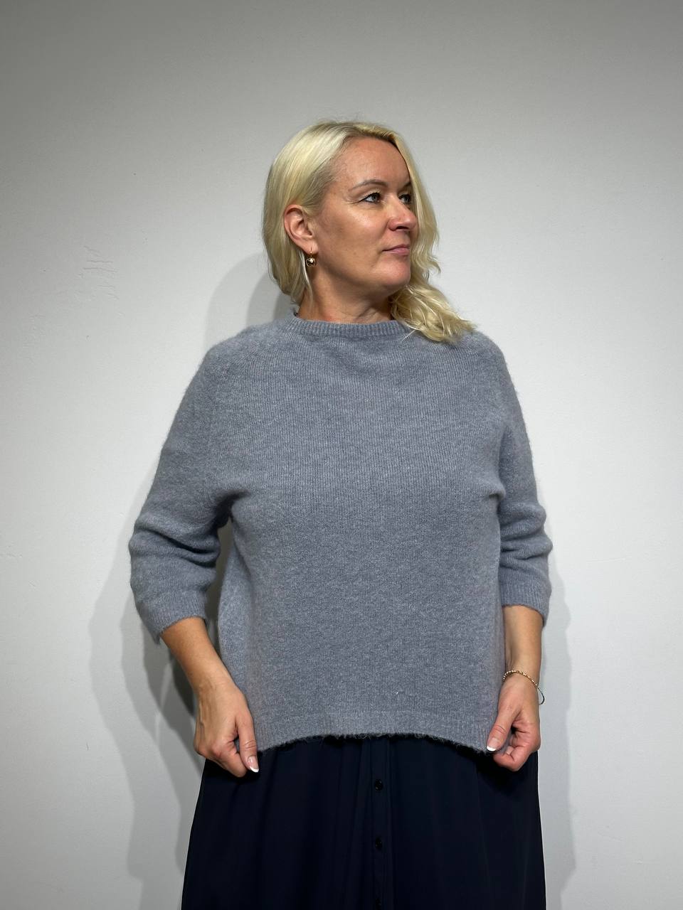 Sieviešu džemperis