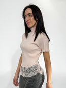 Elegant women's blouse with lace