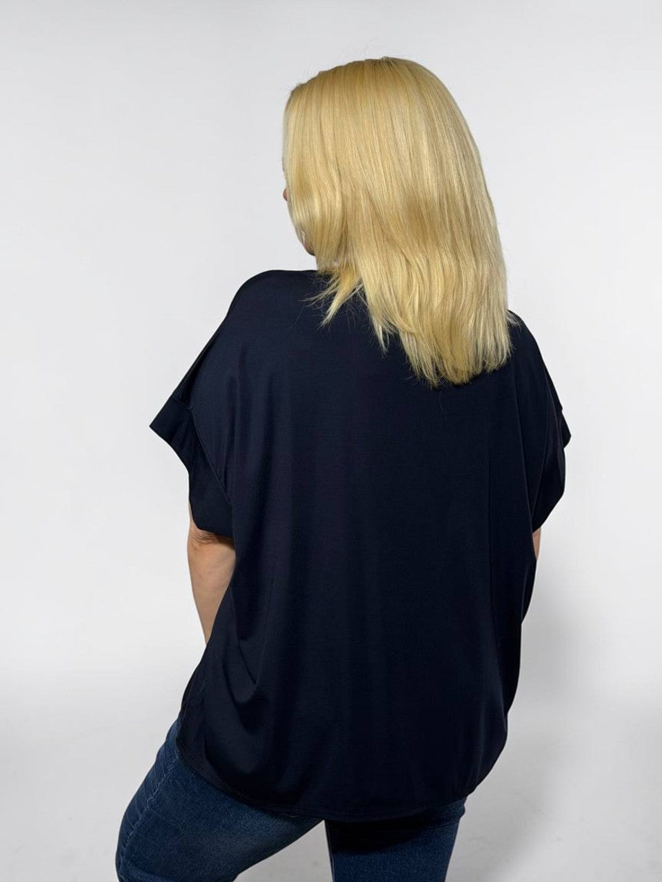 Lielizmēra tops ar krellēm