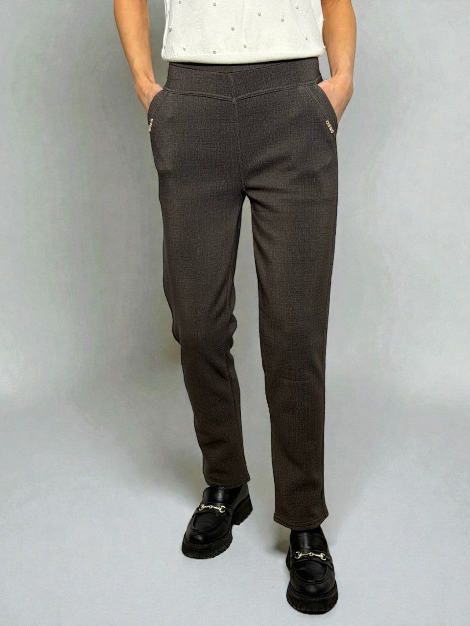 Siltas ikdienas bikses sievietēm