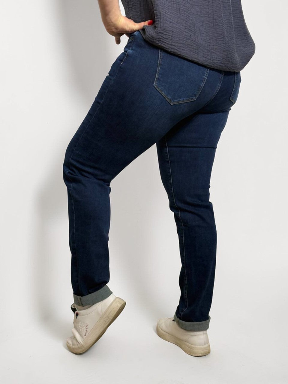 Ilgos, didelių dydžių moteriškos kelnės