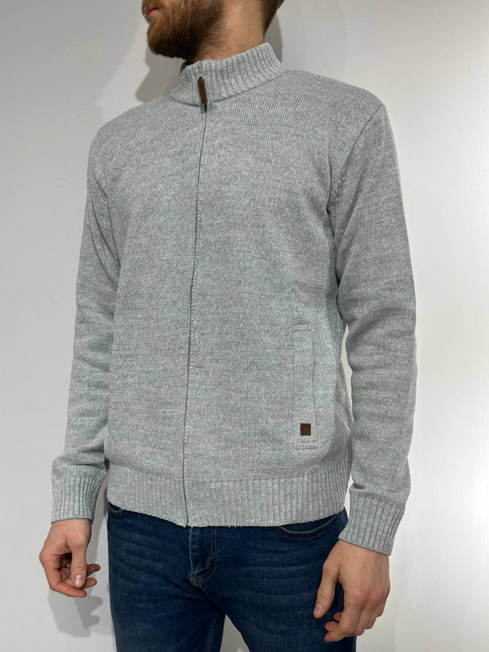 Sweater with zipper Jordi