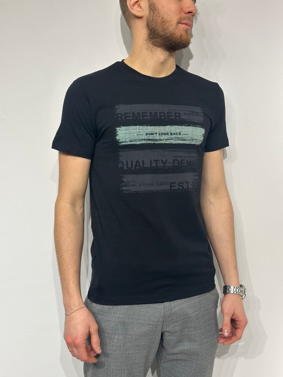 Men's T-Shirt Remember