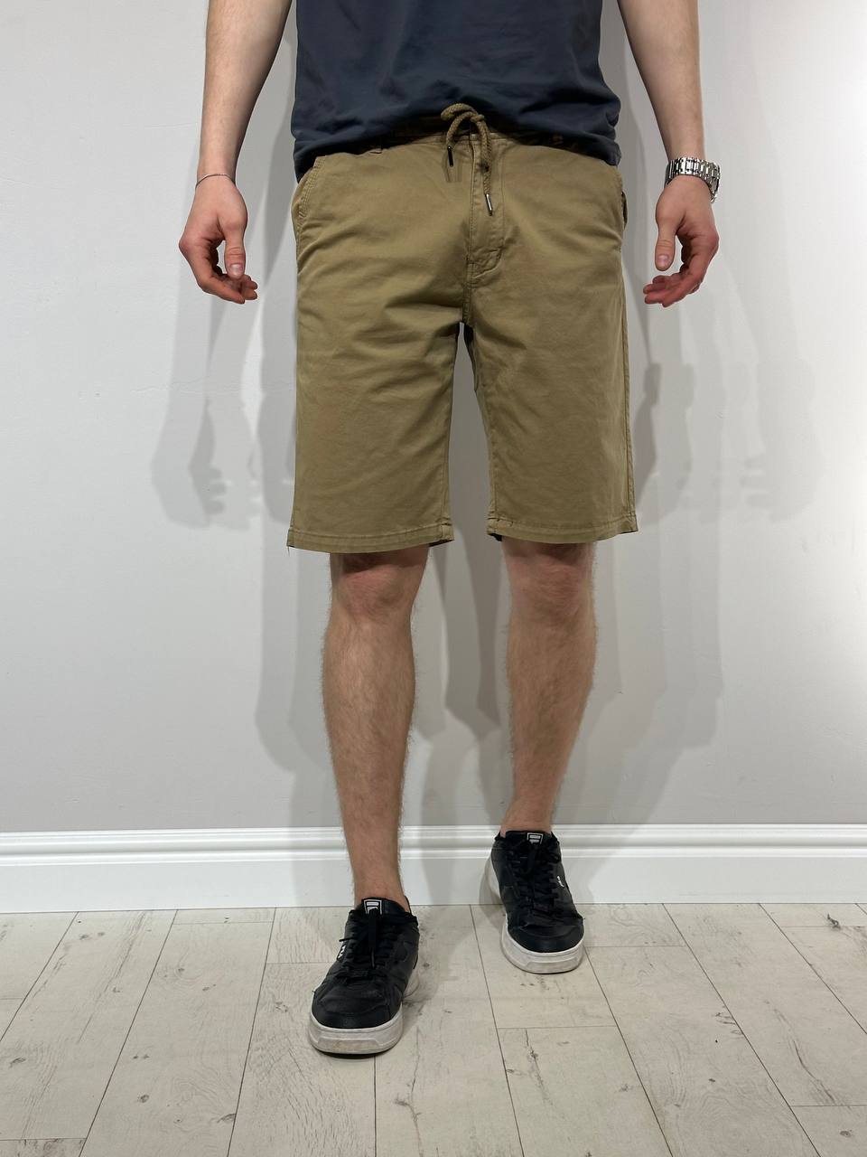 Elastsed kangast meeste lühikesed püksid