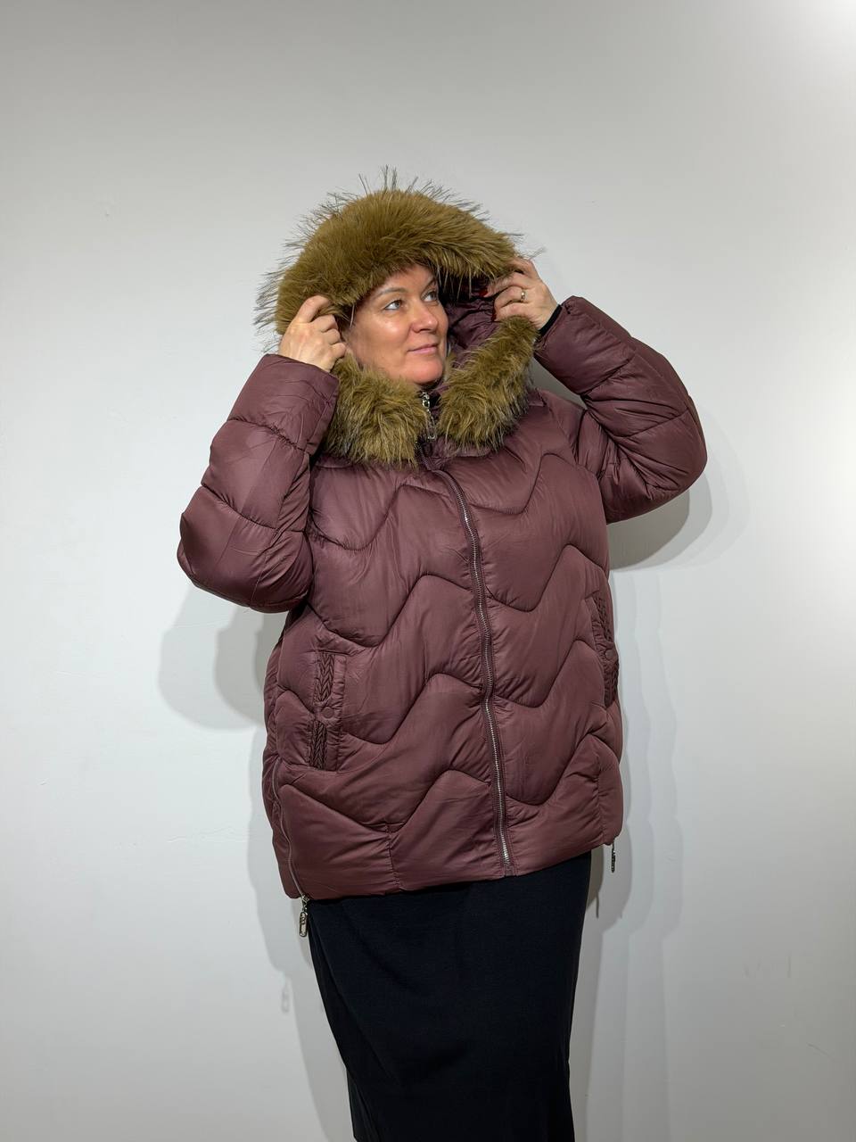 Plus size ziemas virsjaka sievietēm