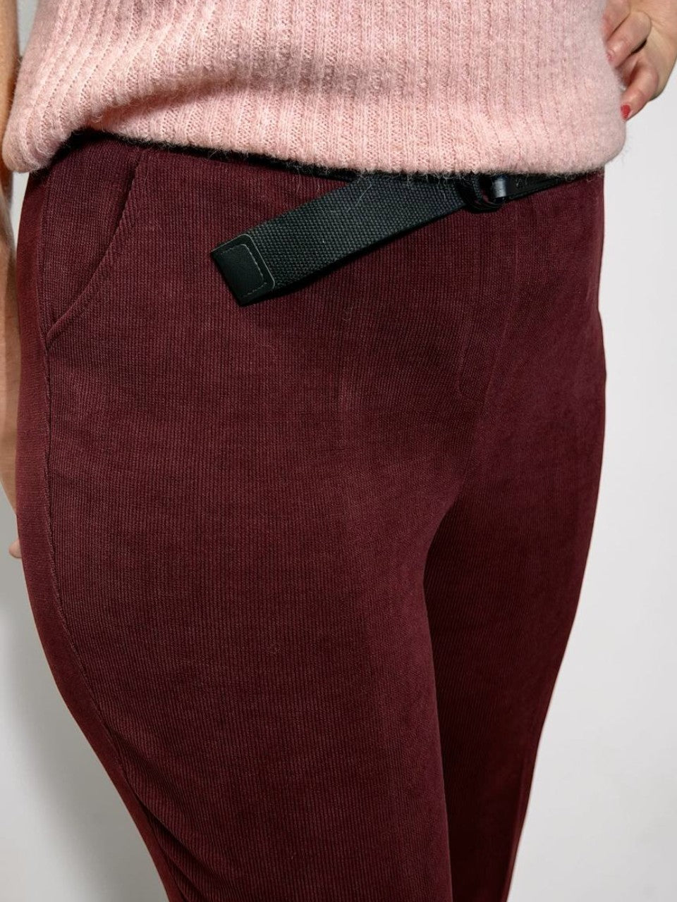 Velveta klasiskās bikses sievietēm