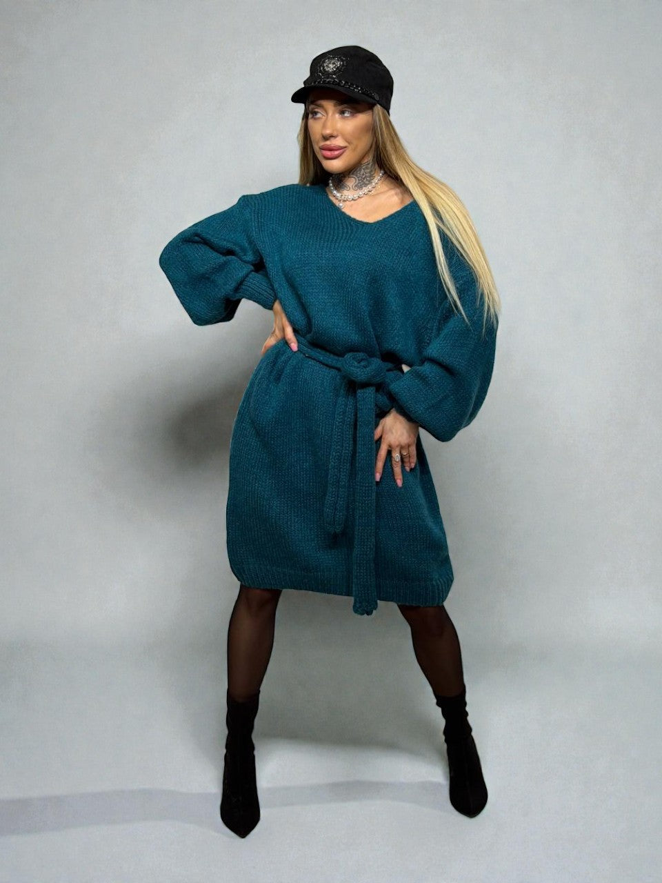 Adījuma džemperkleita