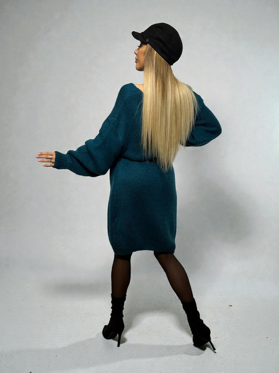 Adījuma džemperkleita