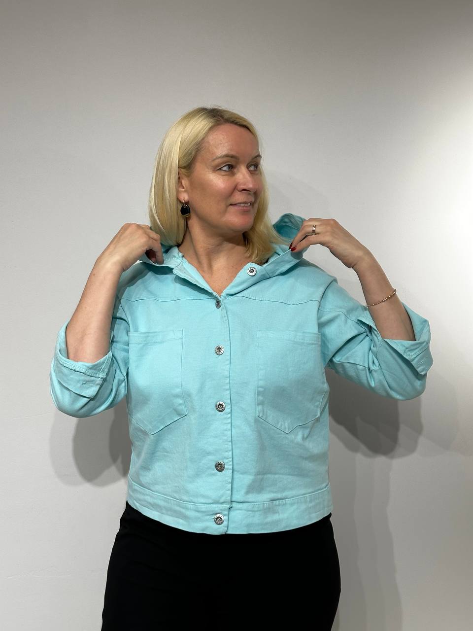 Džinsa jaka vasarai