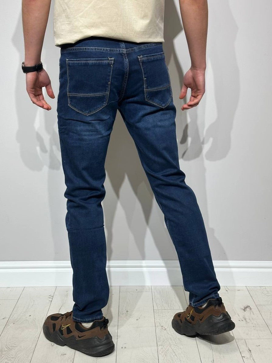 Klasikiniai džinsai, Comfort slim