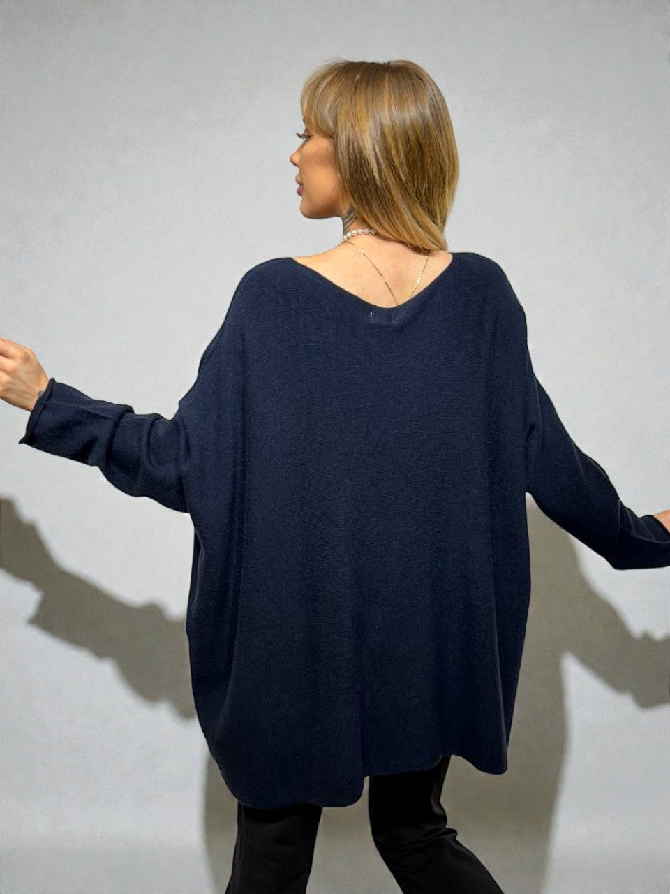 Lielizmēra džemperis dāmām