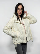 Women's short puffy jacket with hood
