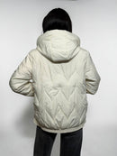 Women's short puffy jacket with hood