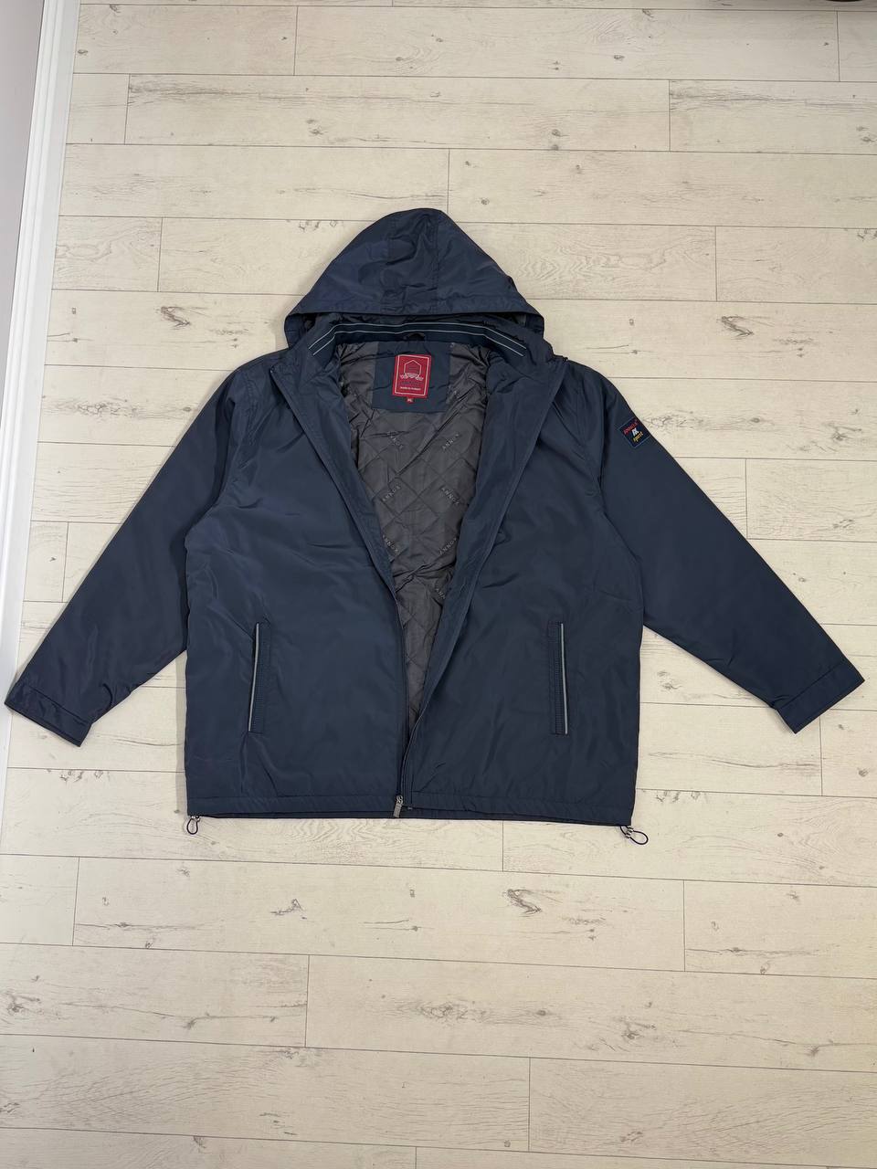 Thin large size overcoat for men