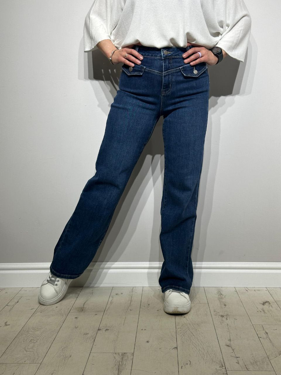 Sieviešu_džinsi_vintāža