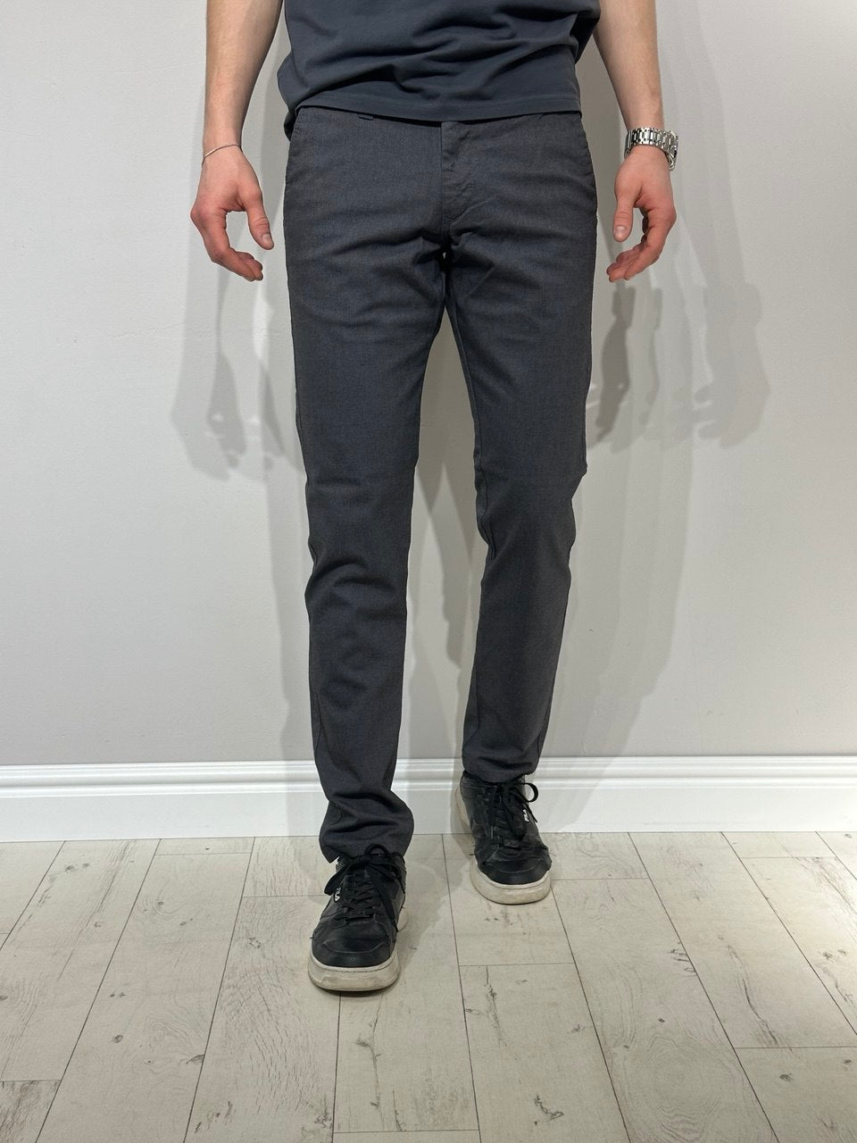 Solīdas vīriešu bikses