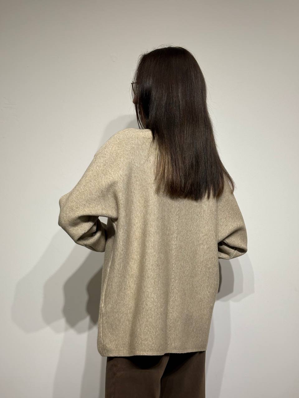 Solid sweater for women