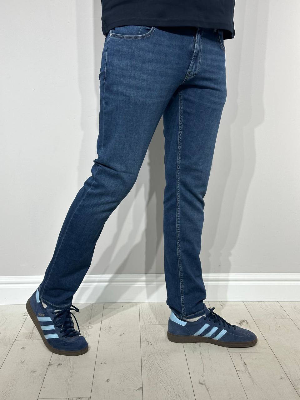 Vīriešu džinsi